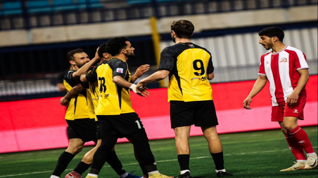 صدارة مؤقتة.. نادي الحسين إربد يتربع على قمة دوري المحترفين الأردني بفوز ثمين